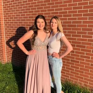 Meet your Posher, Ivy